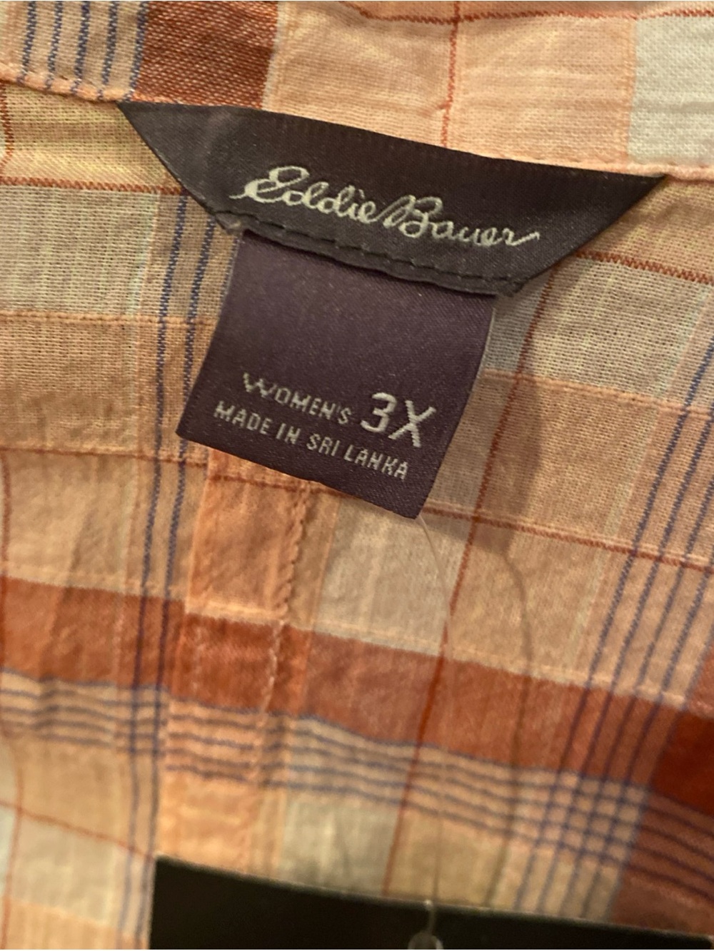 Eddie Bauer Women’s Plaid Apricot Packable Camp Shirt NWT - Picture 5 of 7